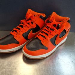 Nike Dunk High Retro Safety Orange Size 9