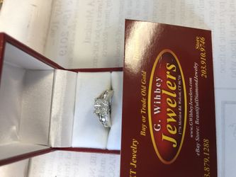 14 kt diamond engagement ring