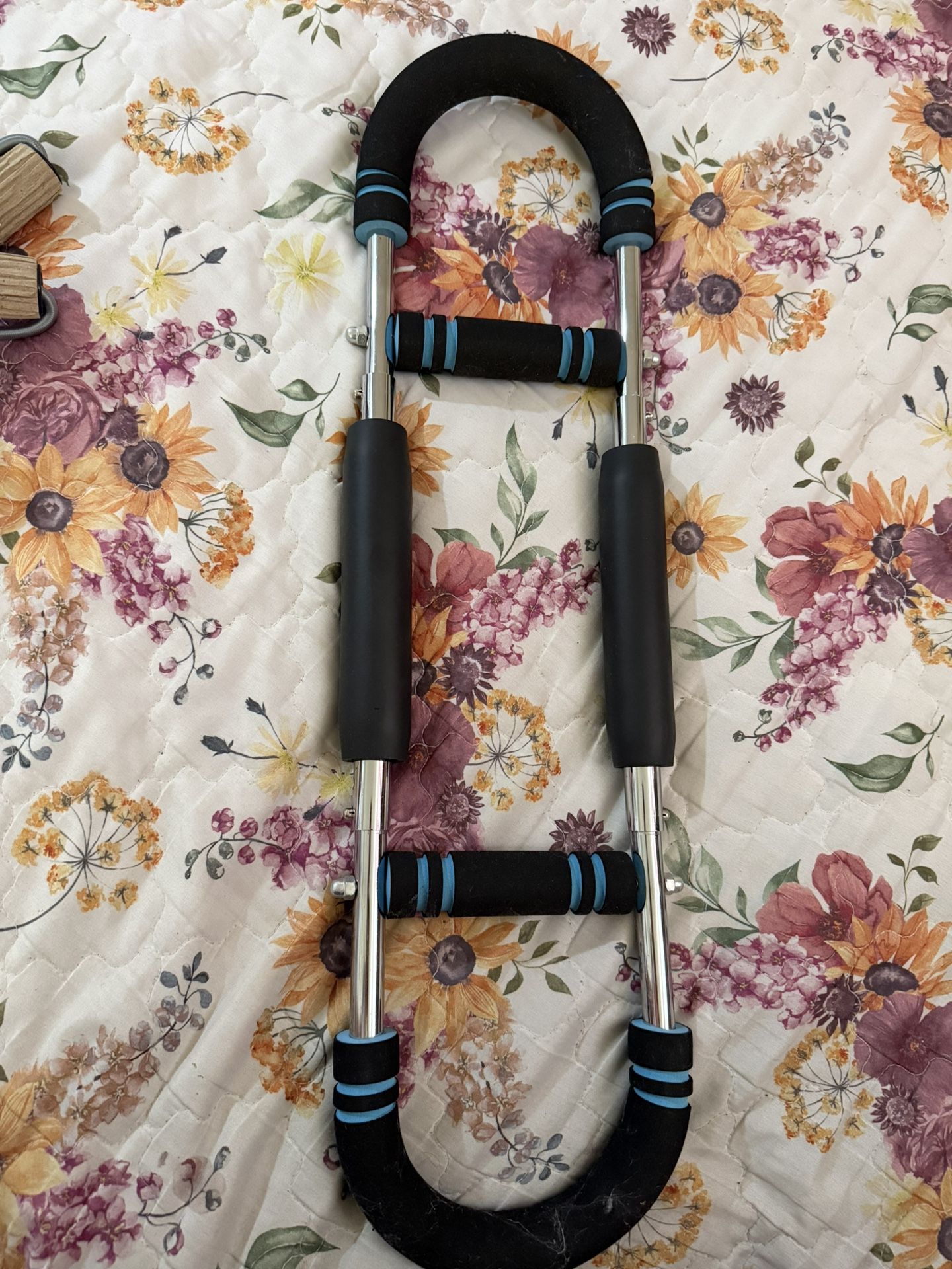 Exercise For The Arms New $5