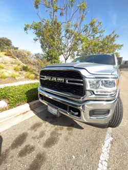 2022 Dodge Ram 2500 4X4 6.7 Cummins Diesel Engine