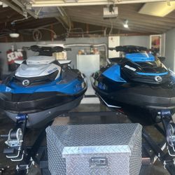 Jetski Seadoo 2019 GTX AND RTX WITH TRAILER AND ACCESSORIES 