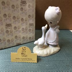 Precious Moments Collectible 