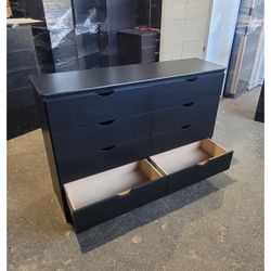 8 drawers dresser with rails / Eigth drawers dresser with rails