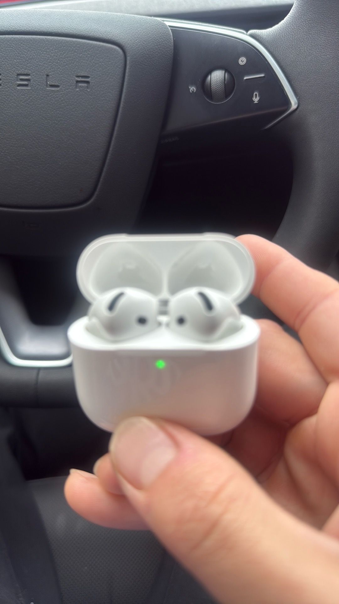 airpod 4 w noise cancelling