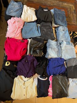 Women’s Clothing Lot (106) Pcs. Jeans Tops Dresses Pants Sizes XS-L-Few are XL