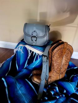 Coach Glovetanned, Beat Leather  Saddle Crossbody bag
