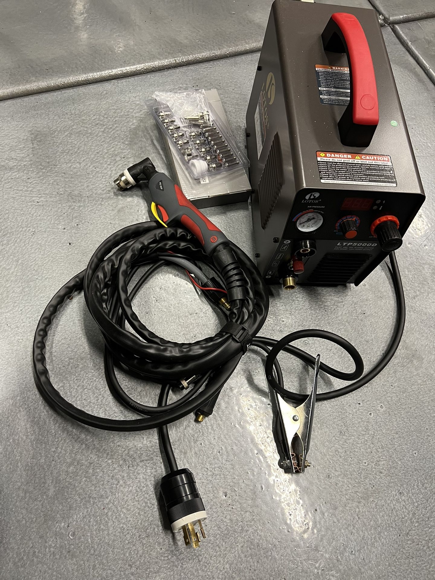 Lotos LTP5000D 50Amp Plasma Cutter for Sale in San Diego, CA OfferUp