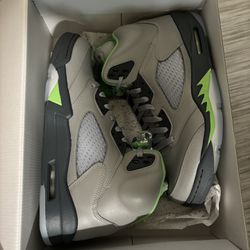 Brand New Size 10 Jordan Retro 5 OG All Ds (Green Bean)