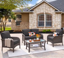Patio furniture set