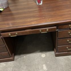 Great Quality Office Desk