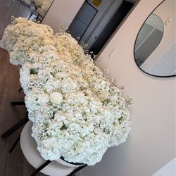 HUGE 5 foot long wedding florals (2)
