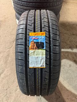 235 55 17 New Tire Set 