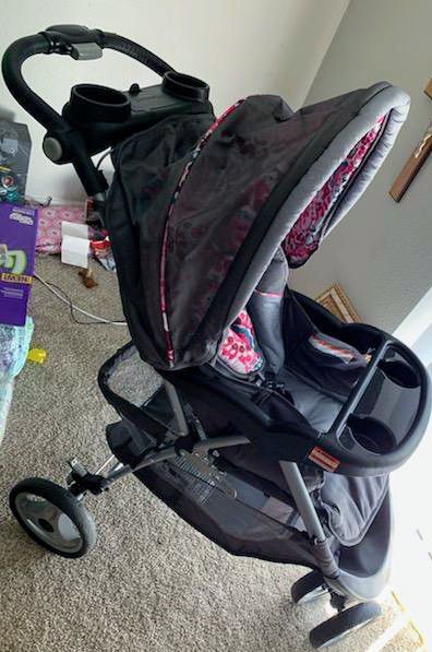 Baby Trend infant car seat,& stroller
