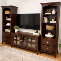 Beautiful 3 piece entertainment center cash only