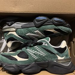 New balance 9060 size 10