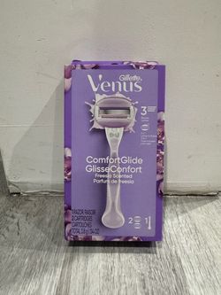 $7 Gillette Venus ComfortGlide Freesia Razor Set