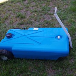 Pull Along Water Tank Carrier 42 Gallon
