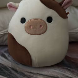 Cow Squishmallow