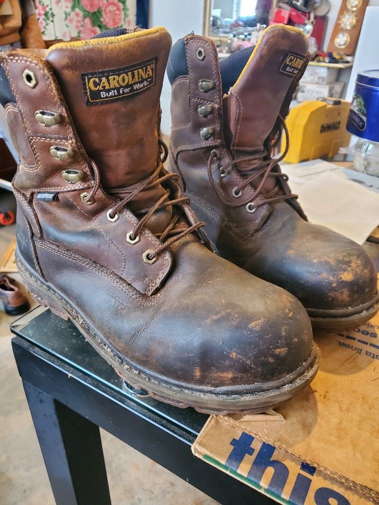 Carolina Men Work Boots Size 11D.