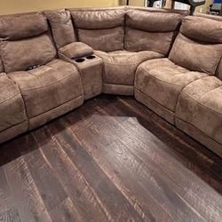 5-Piece Power Reclining Sectional