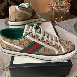 Gucci Shoes 
