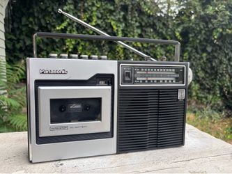 Panasonic portable cassette radio