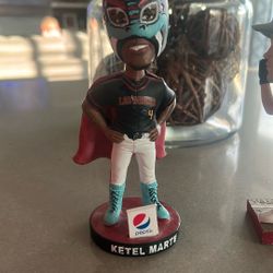 3 Dbacks bobbleaheds