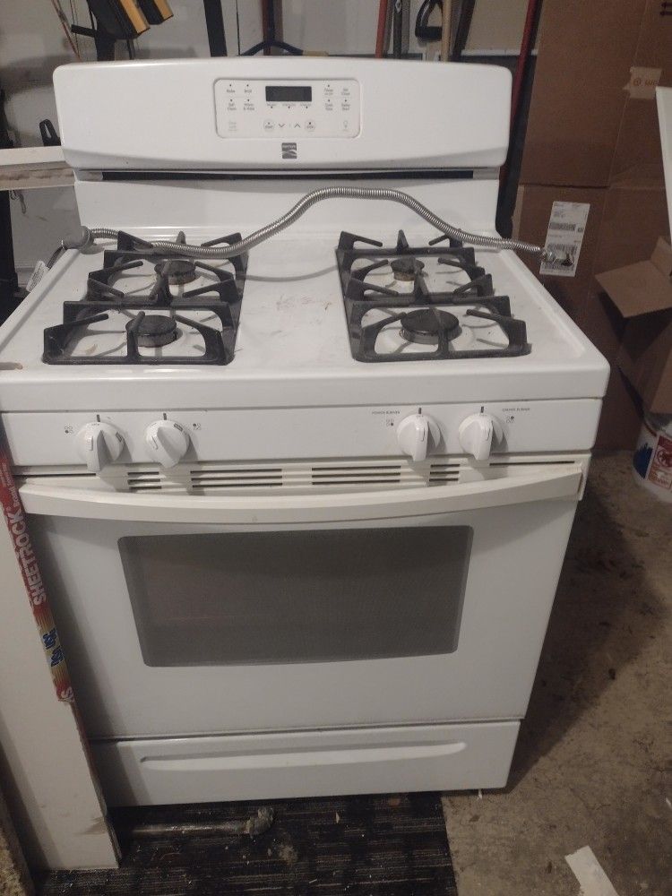 Kenmore Gas Stove for Sale in Roselle, IL OfferUp