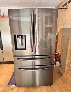 Samsung 4-Door French Door Refrigerator