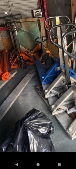 Palletjacks -Crowns/Toyota/Raymond200-299