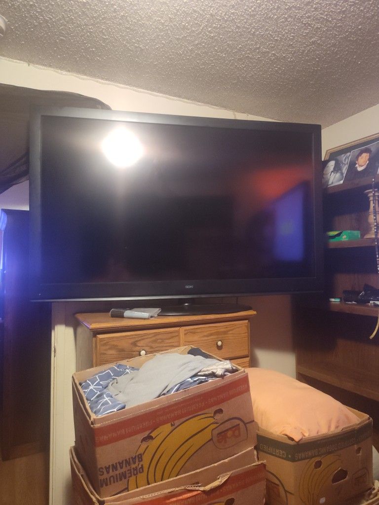 60" Seiki Tv
