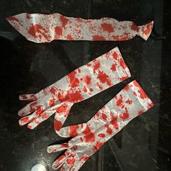 ~Halloween Bloody Gloves & Tie~$5