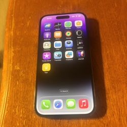 iPhone 14 Pro (256GB) (UNLOCKED)