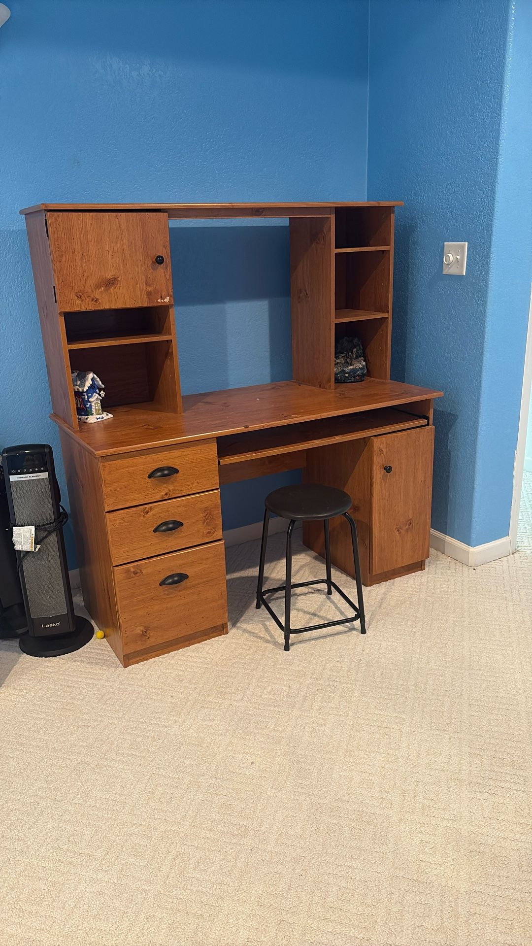 Student Computer Desk & Stool