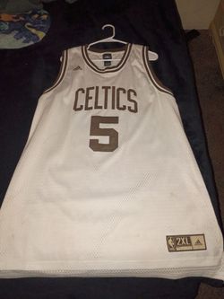 Kevin Garnett Celtics jersey
