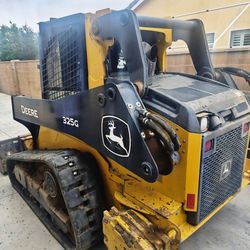 2025 John Deere Skidsteer 325G