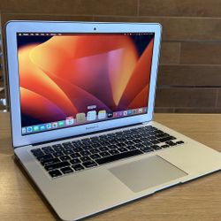 Apple MacBook Air 13” i5/4GB/256GB SSD $180 