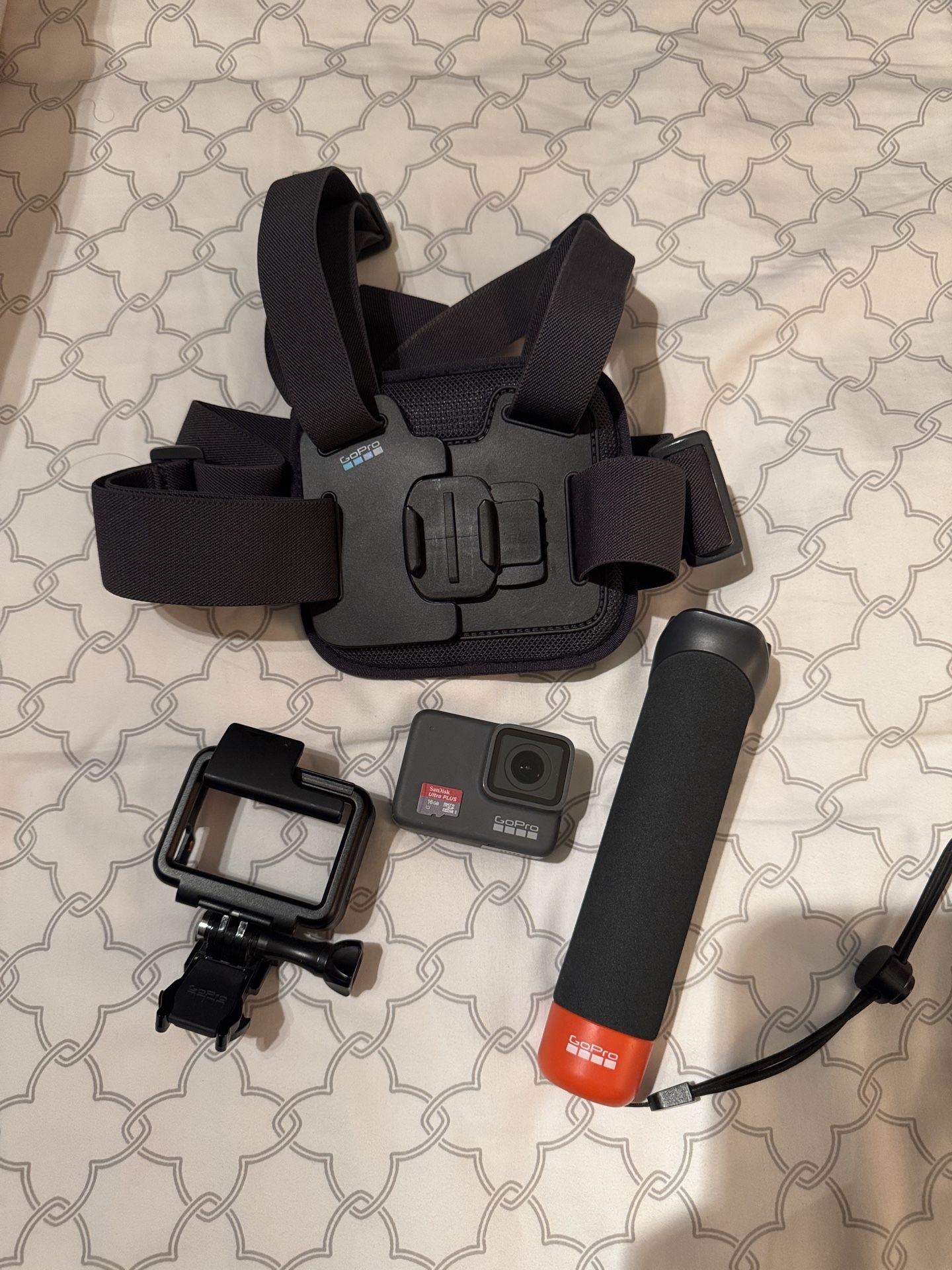 Go Pro Hero 7 And Accessories