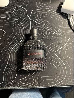 Valentino Uomo Born in Roma Coral Fantasy – 80% Full