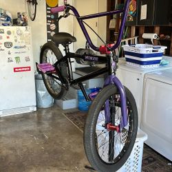 Specialized 20in Bmx Bike