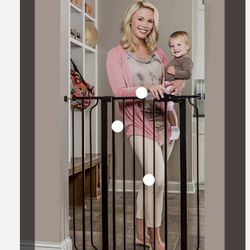 Regalo Eazy Step Exter Tall Baby Or Pet Gate 