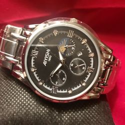 Classic Dial Chrono Style Bracelet Watch  *See My Other 800 Items*