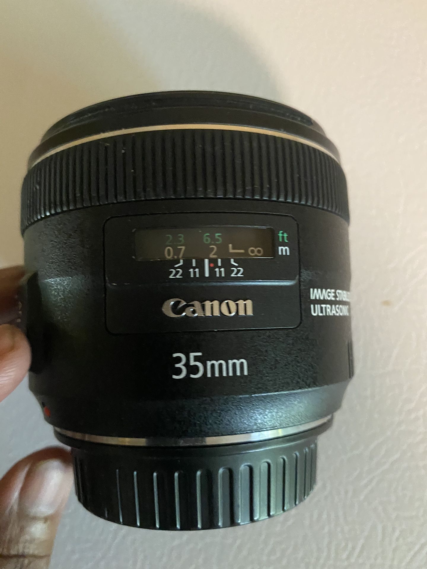 Canon EF 35 mm with image stabilization