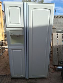 Cabinet fridge