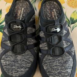 Skechers 7.5