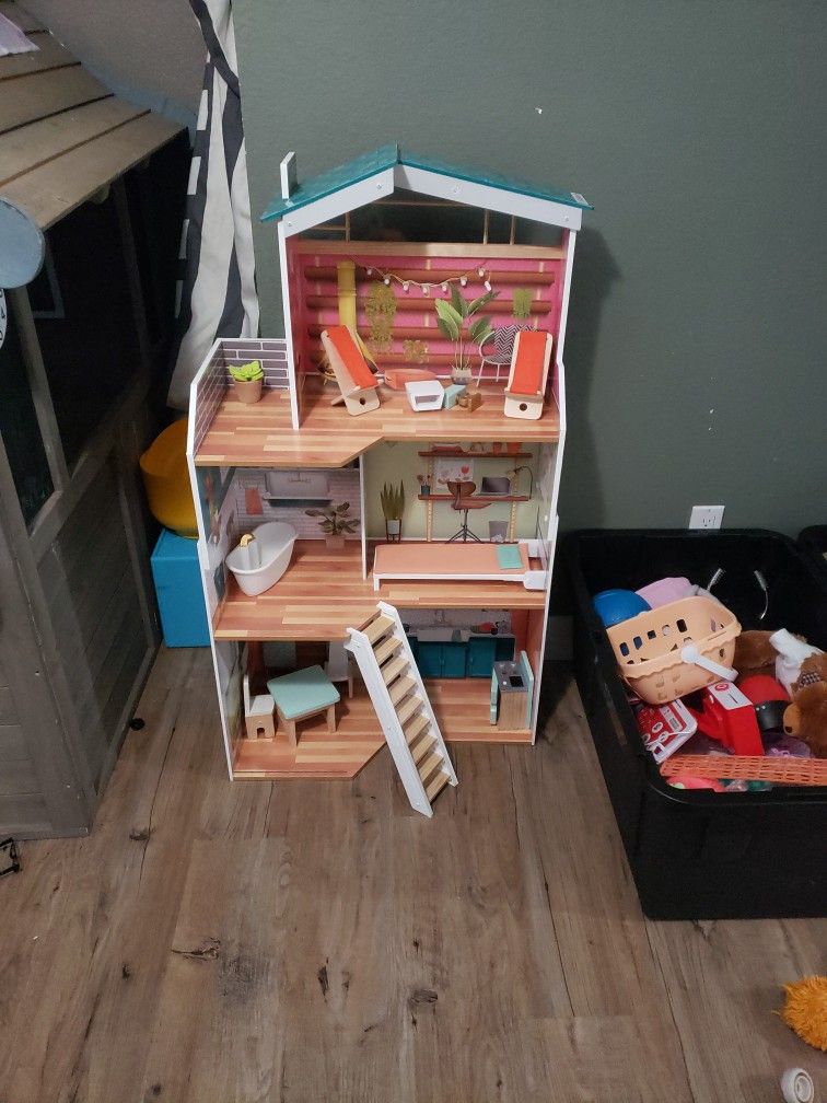 Doll play  house