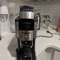 Cuisinart EM400 Single Serve Espresso and Coffee Machine - Black