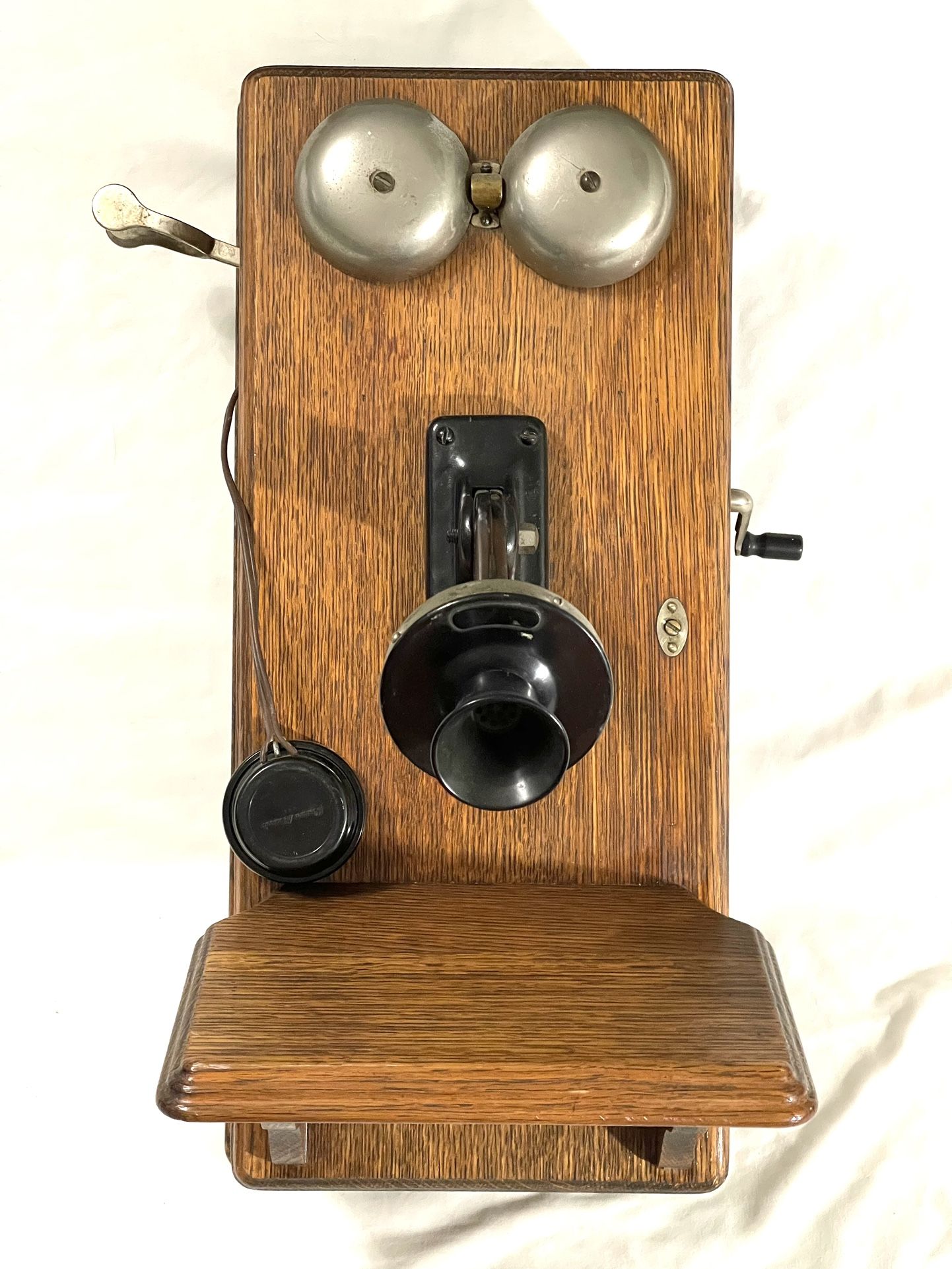 Antique 1913 Western Electric Hand Crank Telephone. Read Description