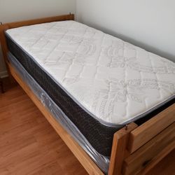 NEW TWIN MATTRESS WITH BOX SPRING ♨️ Bed frame is not available