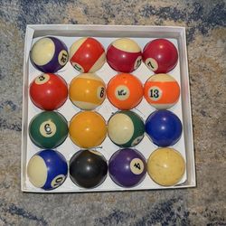 Aramith Crown Standard Ball Set